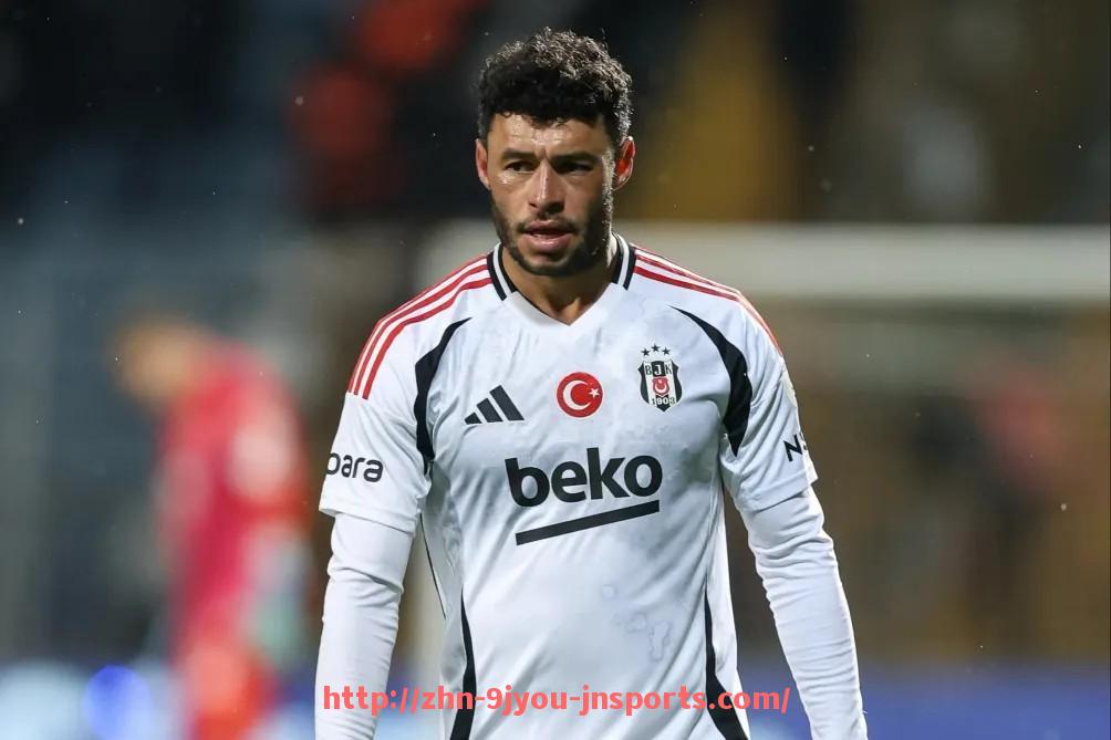 J9九游会登录入口-NBA雷霆队对火箭队直播赛事及精彩时刻